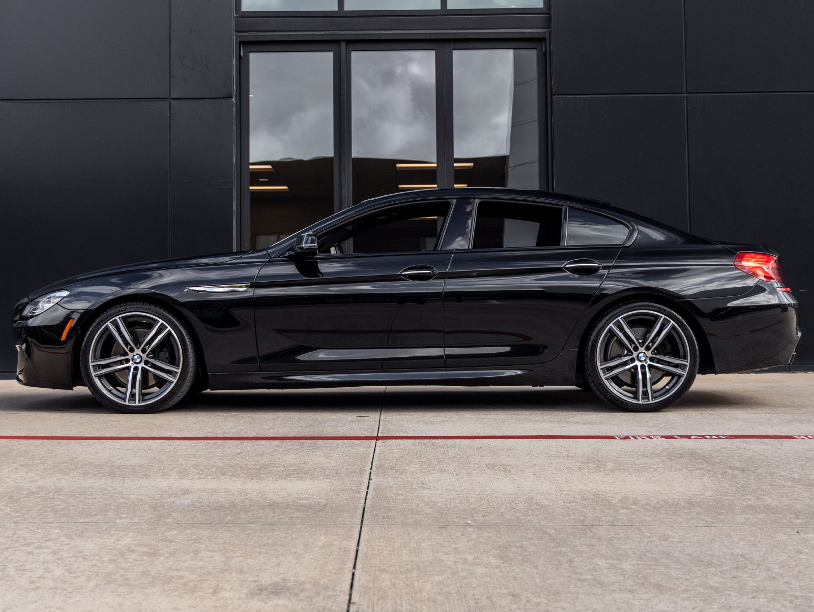 Used 2019 BMW 650i Gran Coupe w/ Executive Package RWD image 9