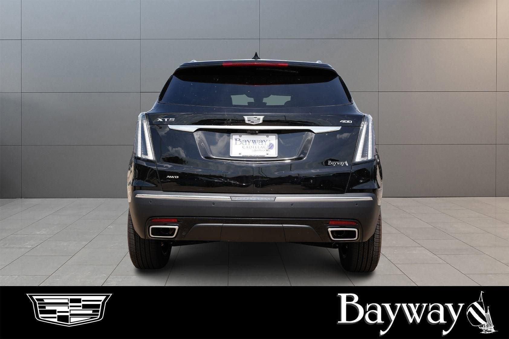 New 2025 Cadillac XT5 Sportv w/ LPO, Red Accent Package image 56