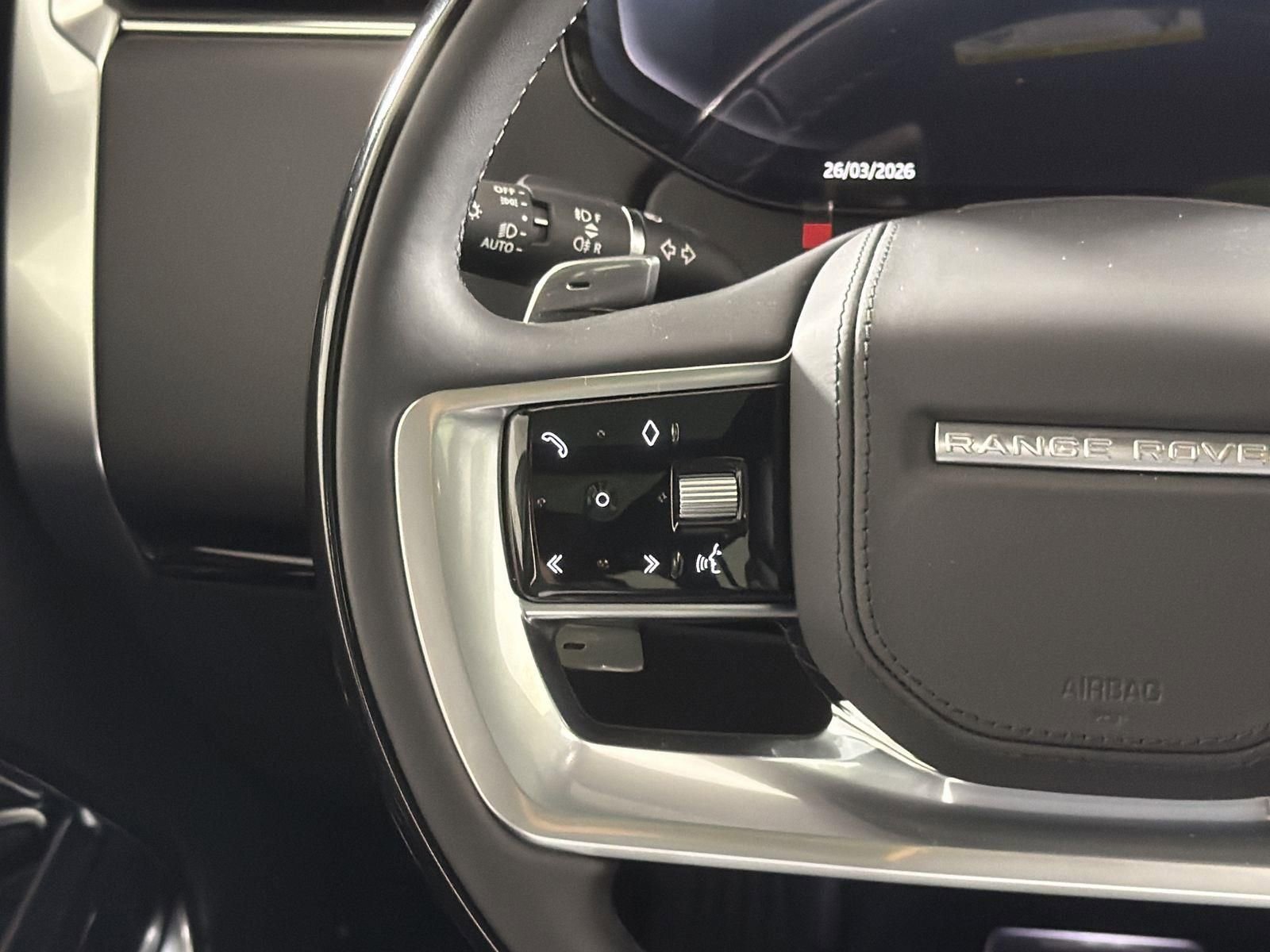 New 2026 Land Rover Range Rover Long Wheelbase SE image 12