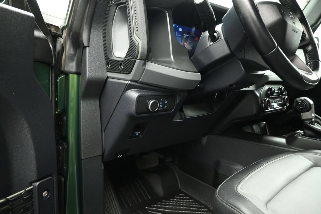Certified 2022 Ford Bronco Everglades AWD/4WD image 8