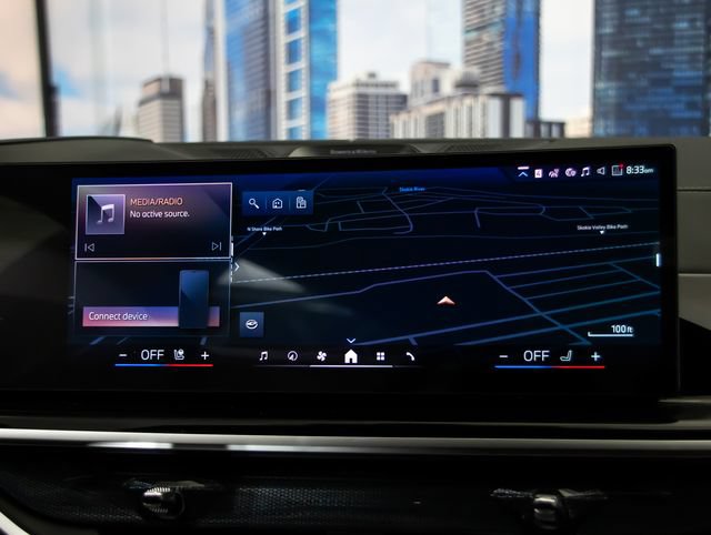 New 2026 BMW ALPINA XB7 AWD/4WD image 17