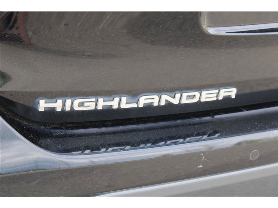 Used 2020 Toyota Highlander Limited AWD/4WD image 35