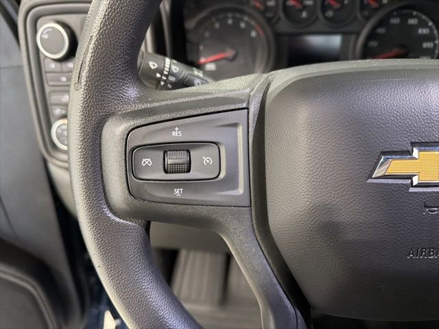 Used 2022 Chevrolet Silverado 2500 Custom w/ Custom Value Package AWD/4WD image 11