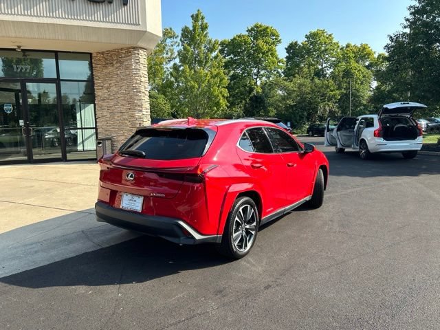 Certified 2022 Lexus UX 250h w/ Premium Package AWD/4WD image 7