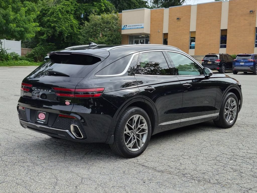 Used 2024 Genesis GV70 2.5T w/ Advanced Package AWD/4WD image 3