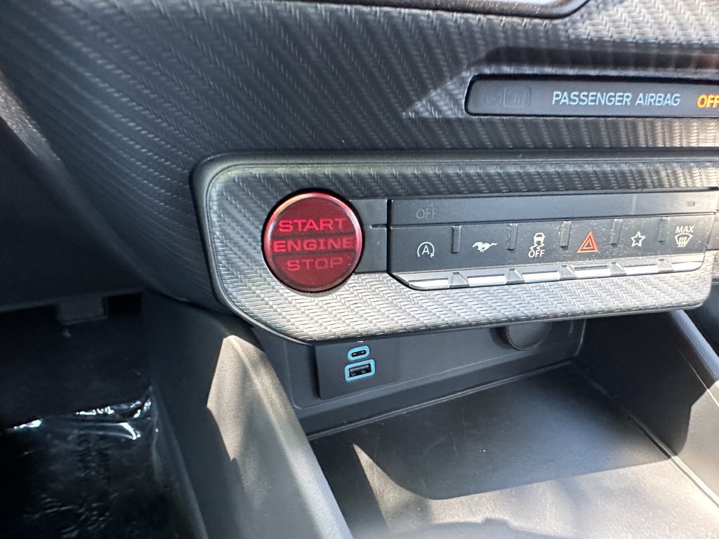 New 2025 Ford Mustang Convertible RWD image 31