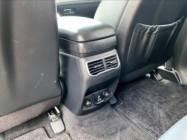 Used 2023 Hyundai Santa Fe Limited w/ Cargo Package image 24