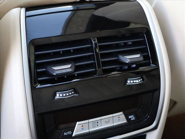 Used 2020 BMW X5 xDrive40i w/ Convenience Package AWD/4WD image 25