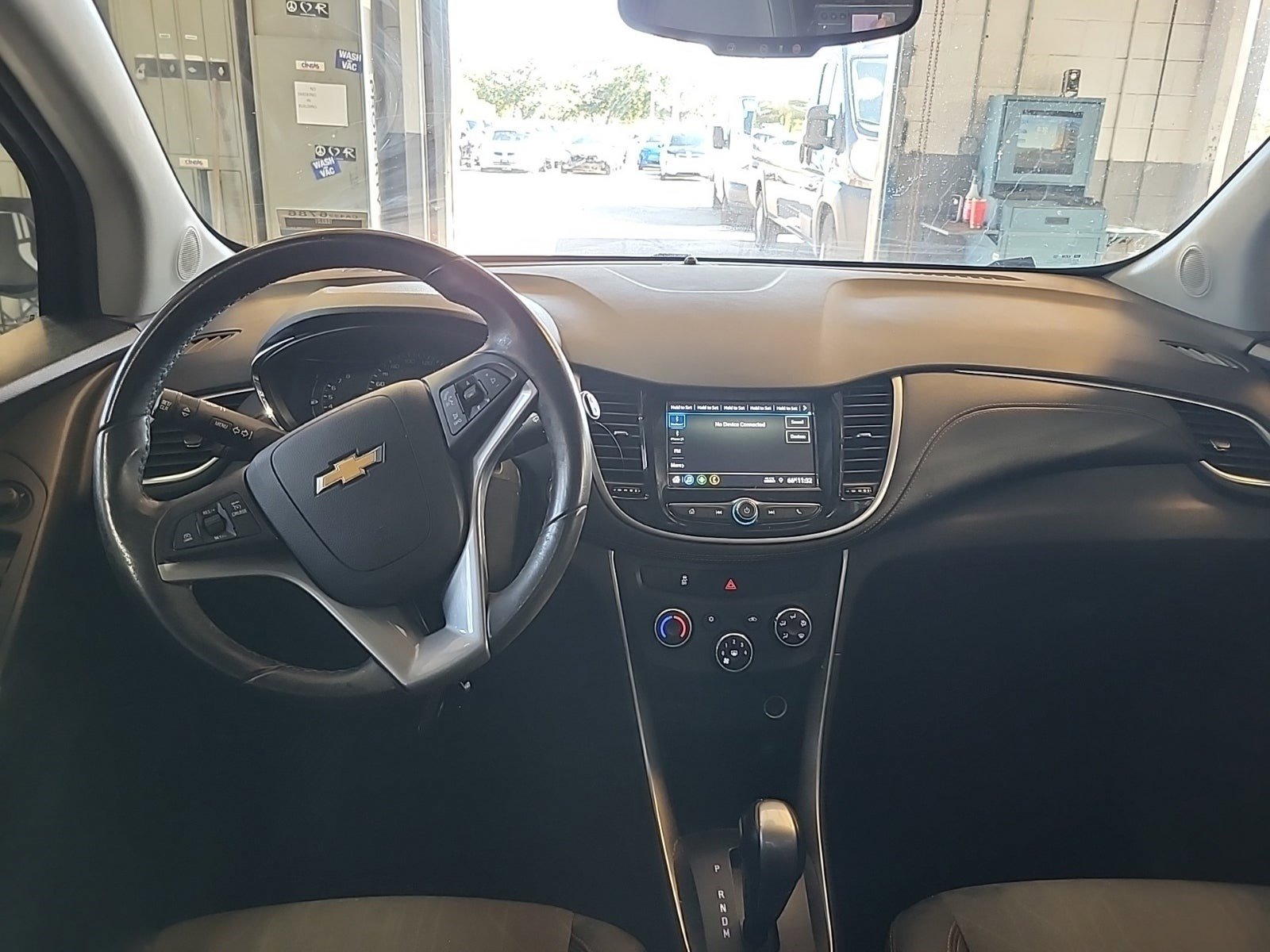 Used 2019 Chevrolet Trax LT w/ LT Convenience Package image 10