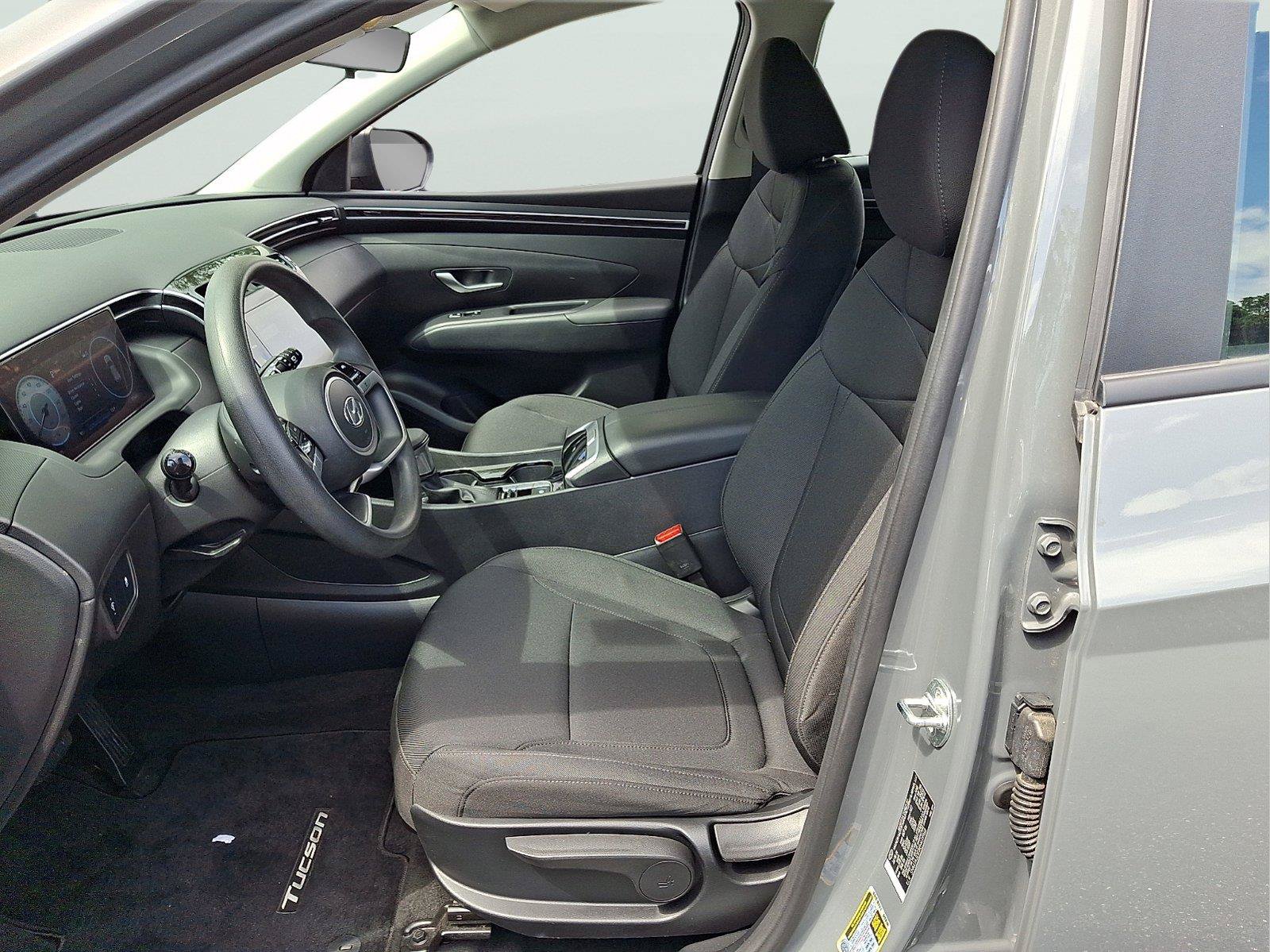 Used 2024 Hyundai Tucson SE FWD image 13