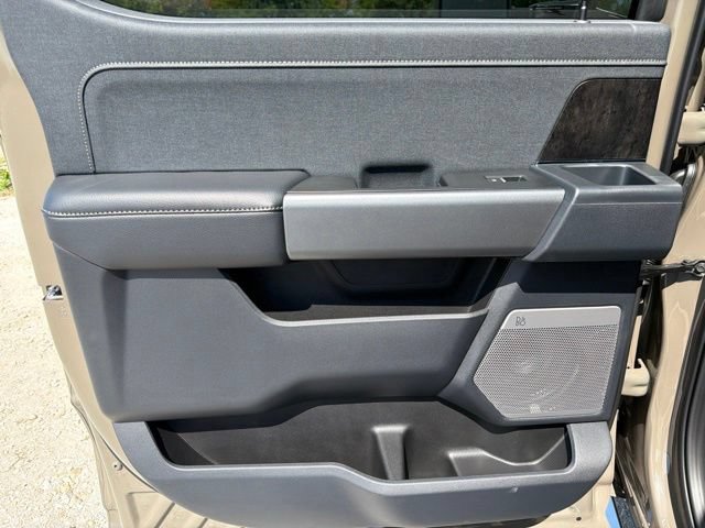 New 2026 Ford F250 Lariat w/ Lariat Premium Package AWD/4WD image 26