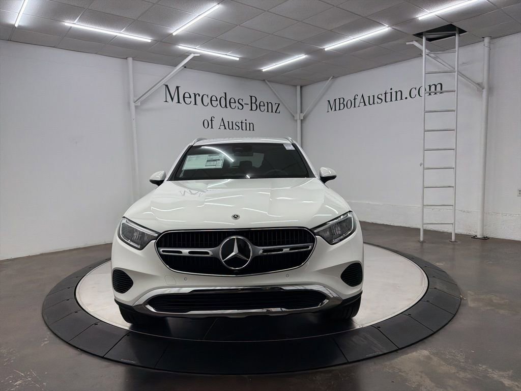 New 2026 Mercedes-Benz GLC 300 image 2