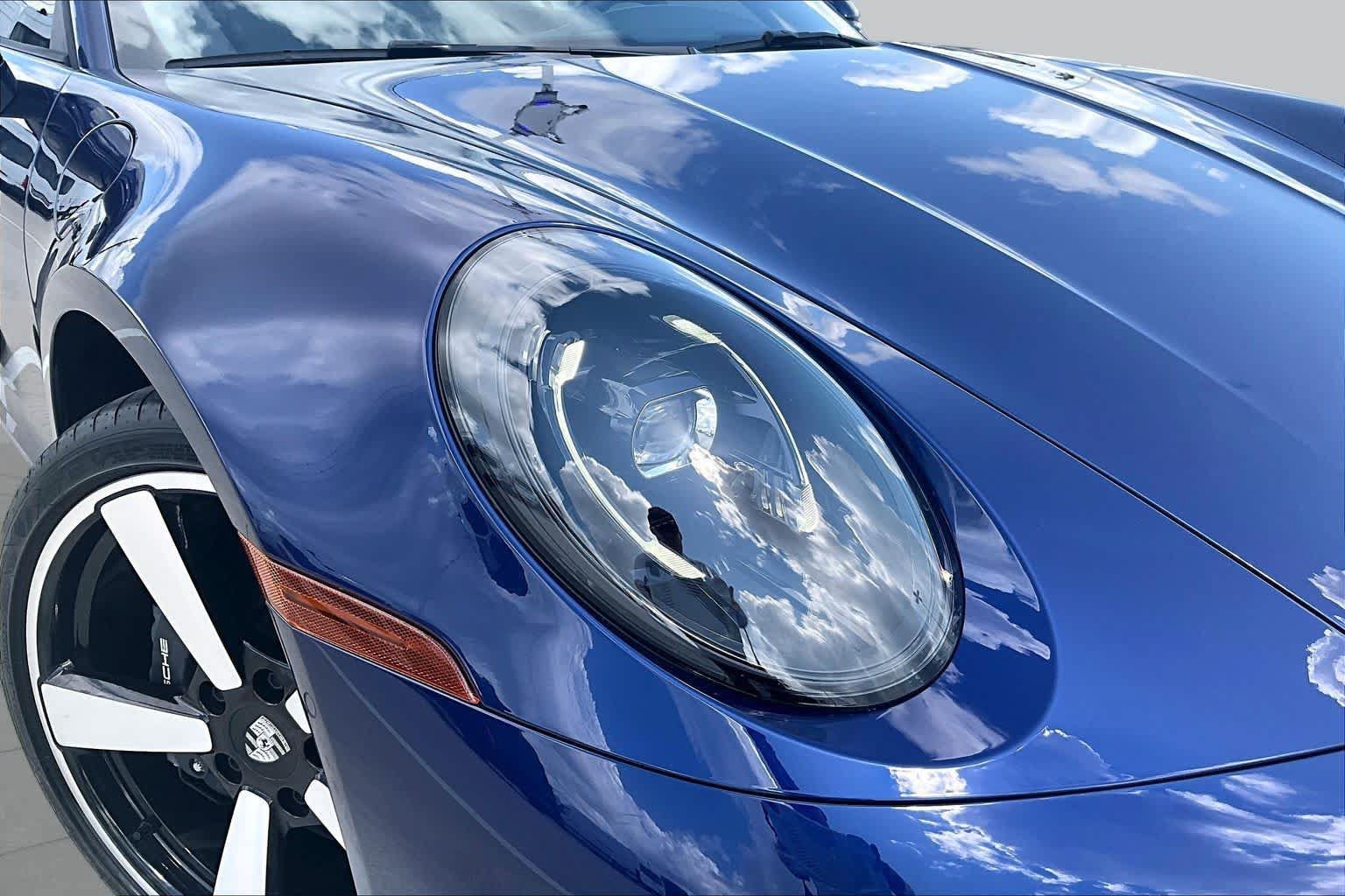 Used 2025 Porsche 911 Carrera RWD image 24