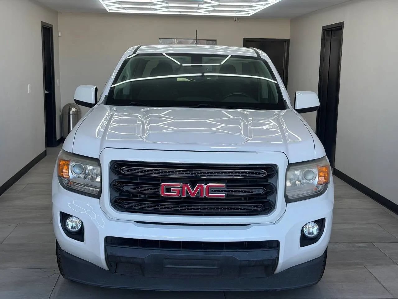 Used 2020 GMC Canyon SLE w/ Elevation Edition RWD image 7