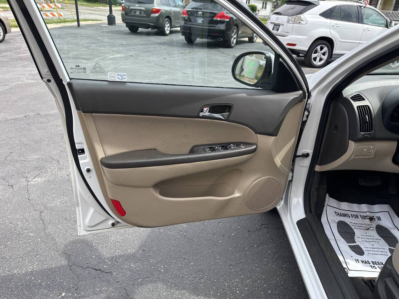 Used 2012 Hyundai Elantra w/ Preferred Pkg FWD image 15