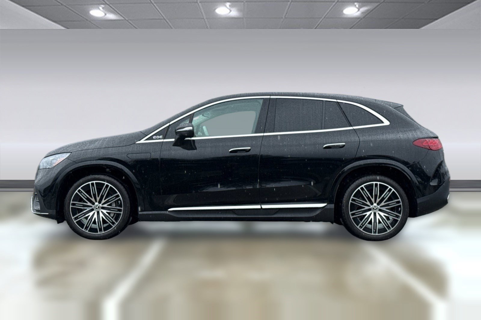 New 2025 Mercedes-Benz EQE 350+ 4MATIC SUV image 2