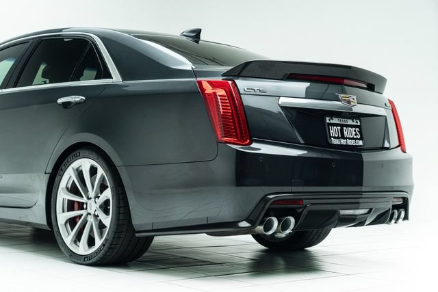 Used 2018 Cadillac CTS V w/ Carbon Fiber Package RWD image 20