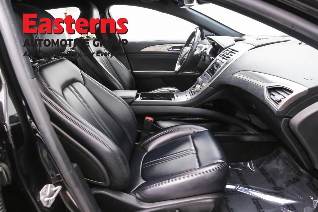 Used 2019 Lincoln MKZ Premiere FWD image 25