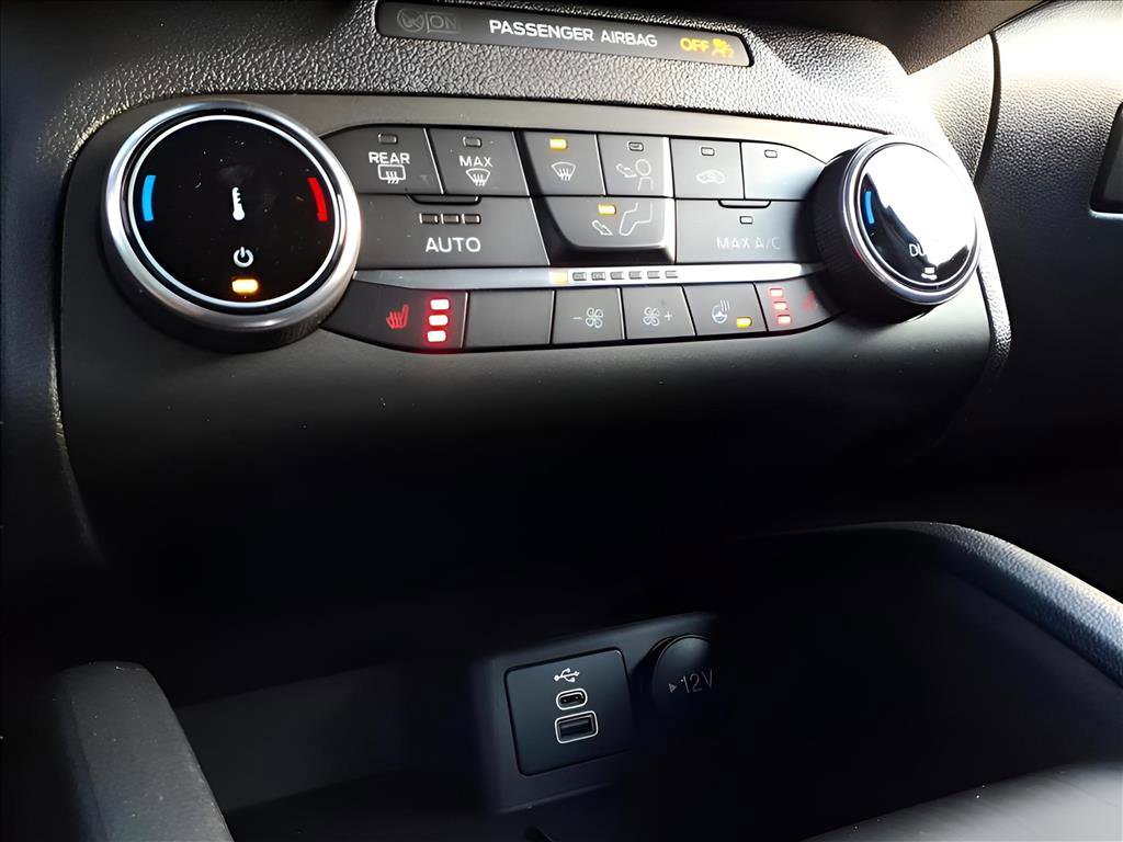 New 2025 Ford Escape ST-Line w/ Cold Weather Package image 12