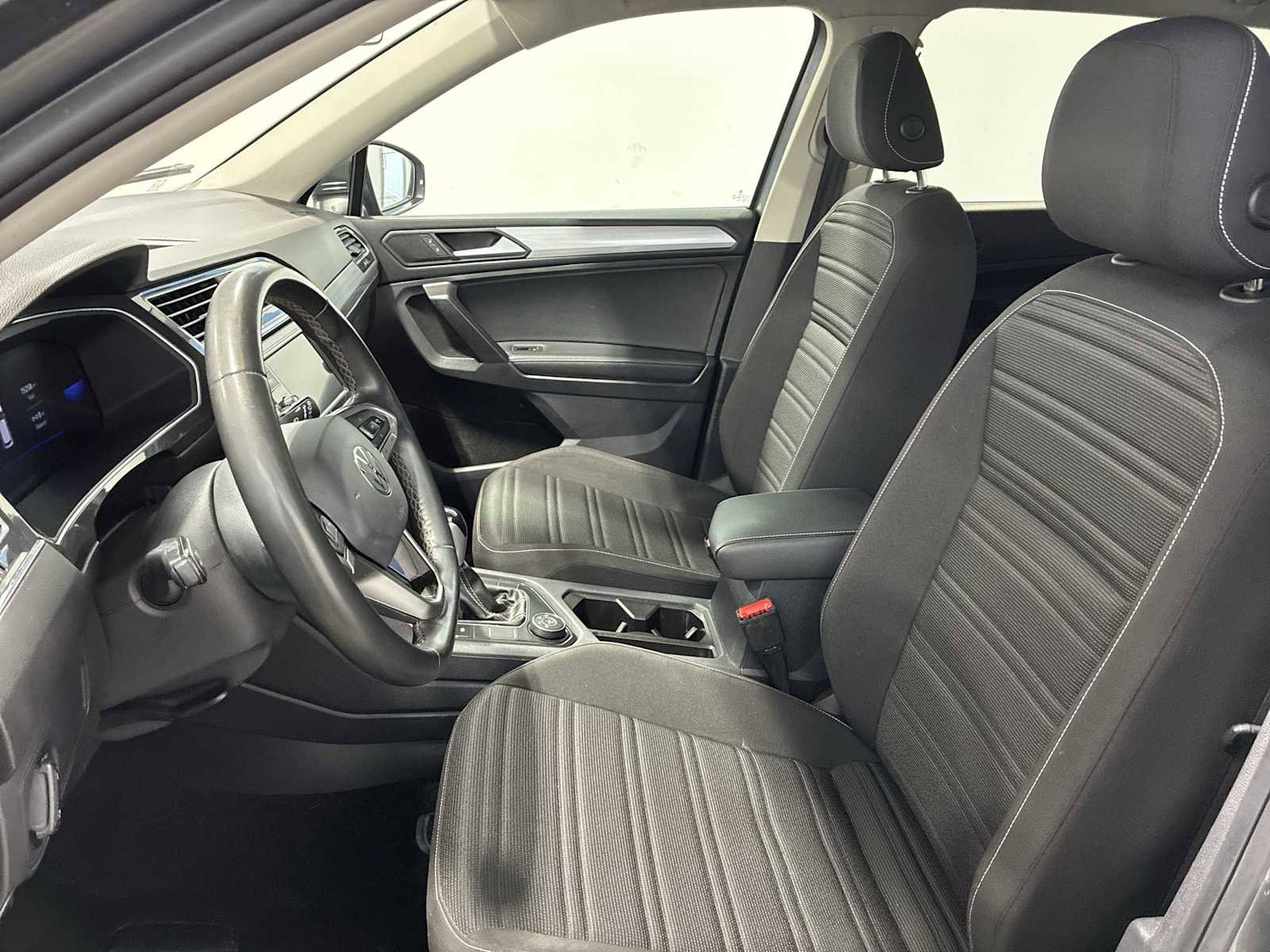 Used 2023 Volkswagen Tiguan S image 13