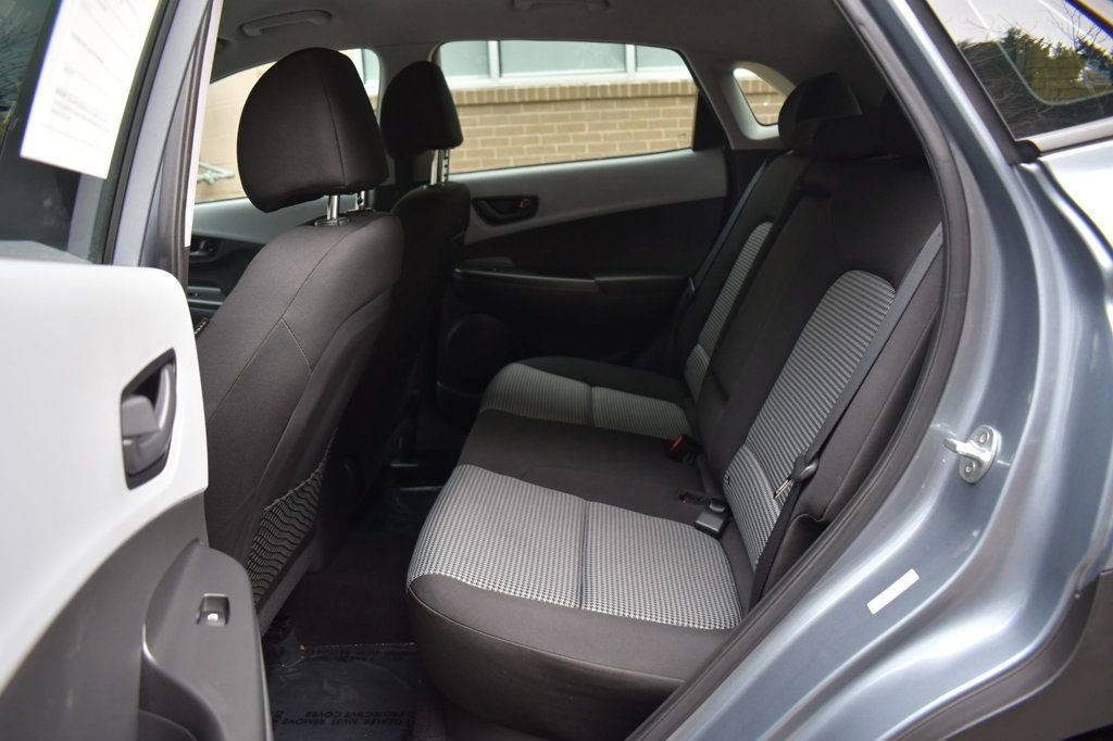 Used 2019 Hyundai Kona SE w/ Cargo Package image 24