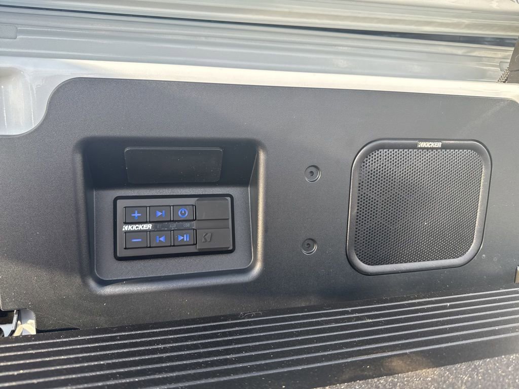 New 2026 GMC Sierra 1500 Denali Ultimate w/ LPO, Black Badging Package image 40