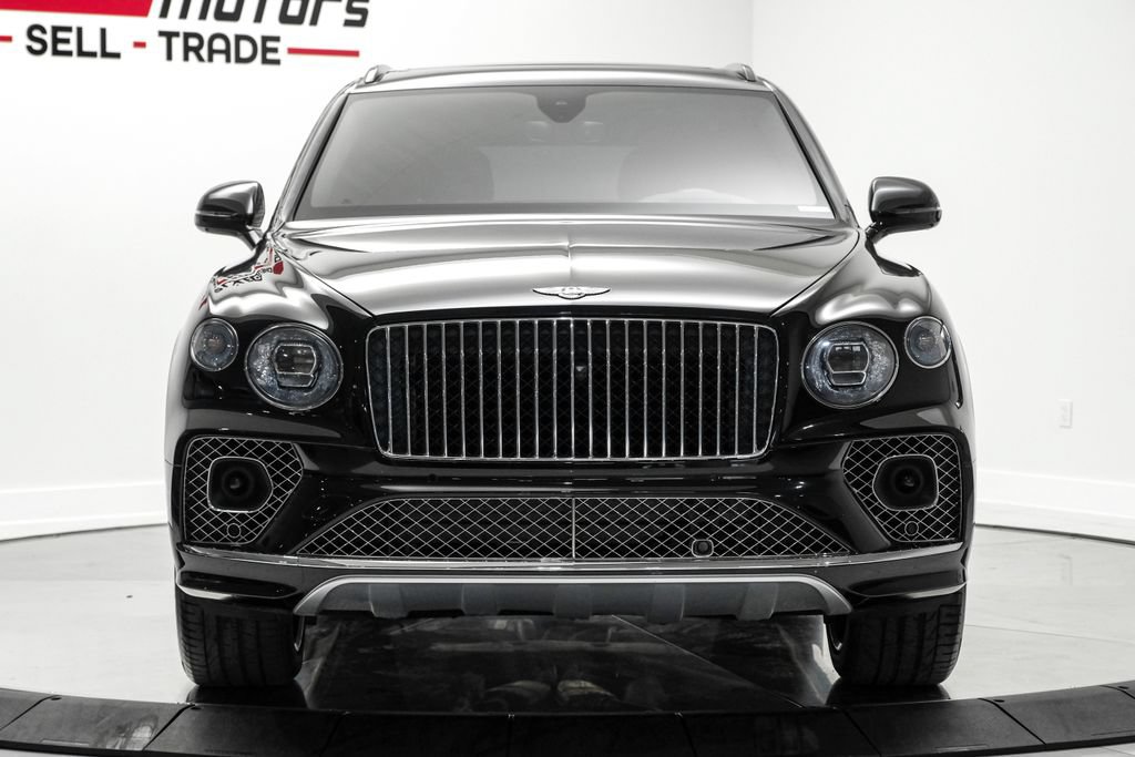 Used 2023 Bentley Bentayga Extended Wheelbase AWD/4WD image 4
