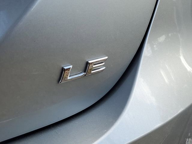 Used 2023 Toyota Camry LE w/ Convenience Package image 5