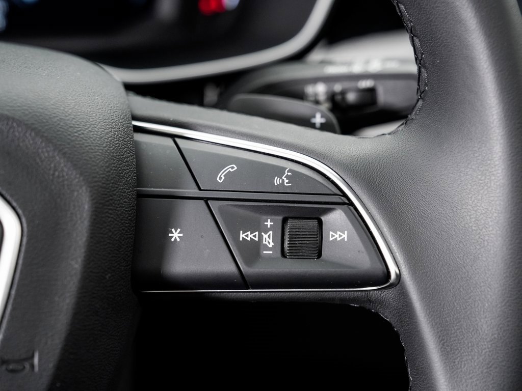 Certified 2024 Audi Q3 2.0T Premium image 13