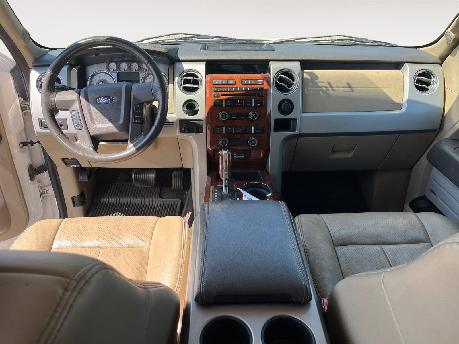 Used 2010 Ford F150 Lariat RWD image 10