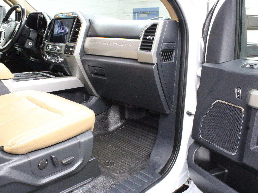 Used 2022 Ford F350 Lariat w/ Lariat Value Package AWD/4WD image 33