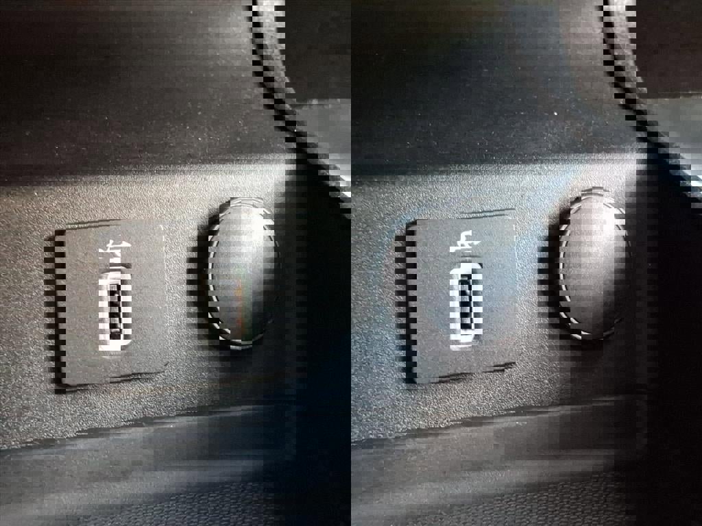 Certified 2017 Ford Fusion Titanium image 20