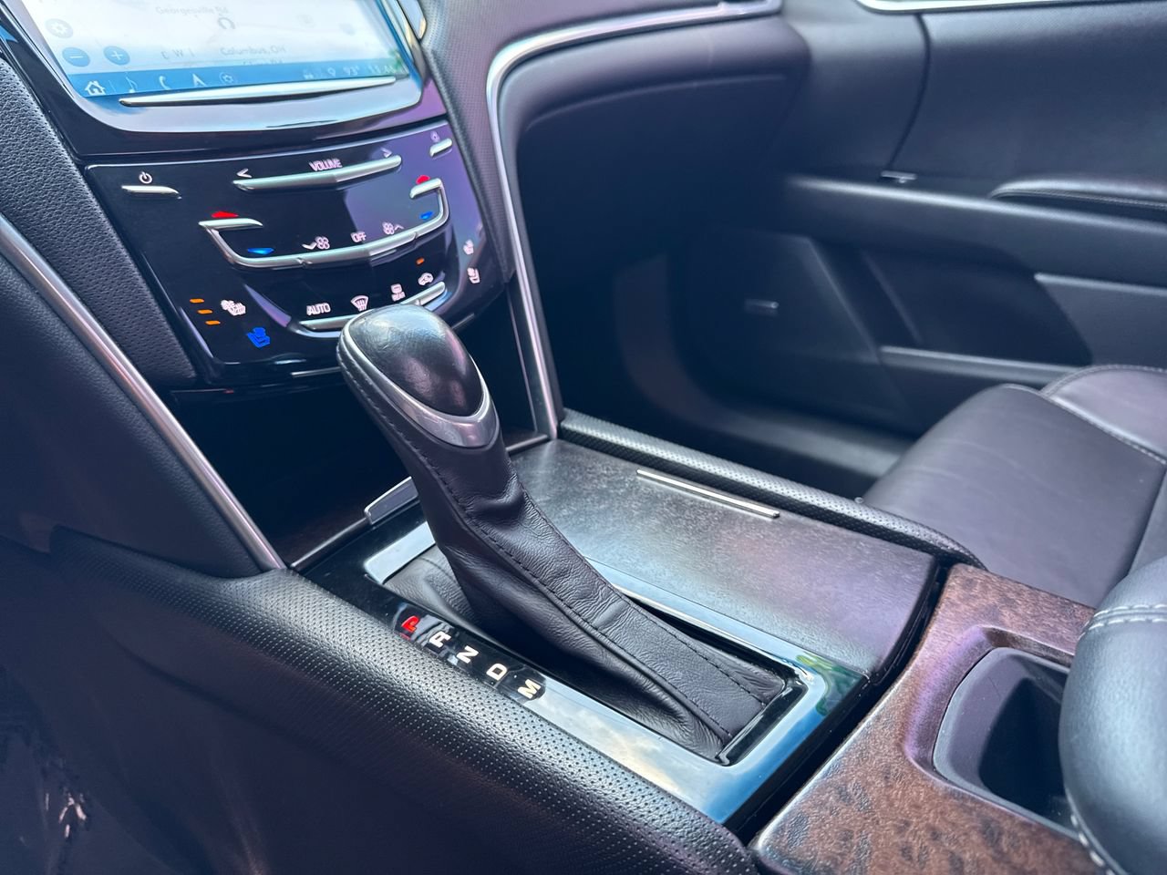 Used 2019 Cadillac XTS Luxury AWD/4WD image 23