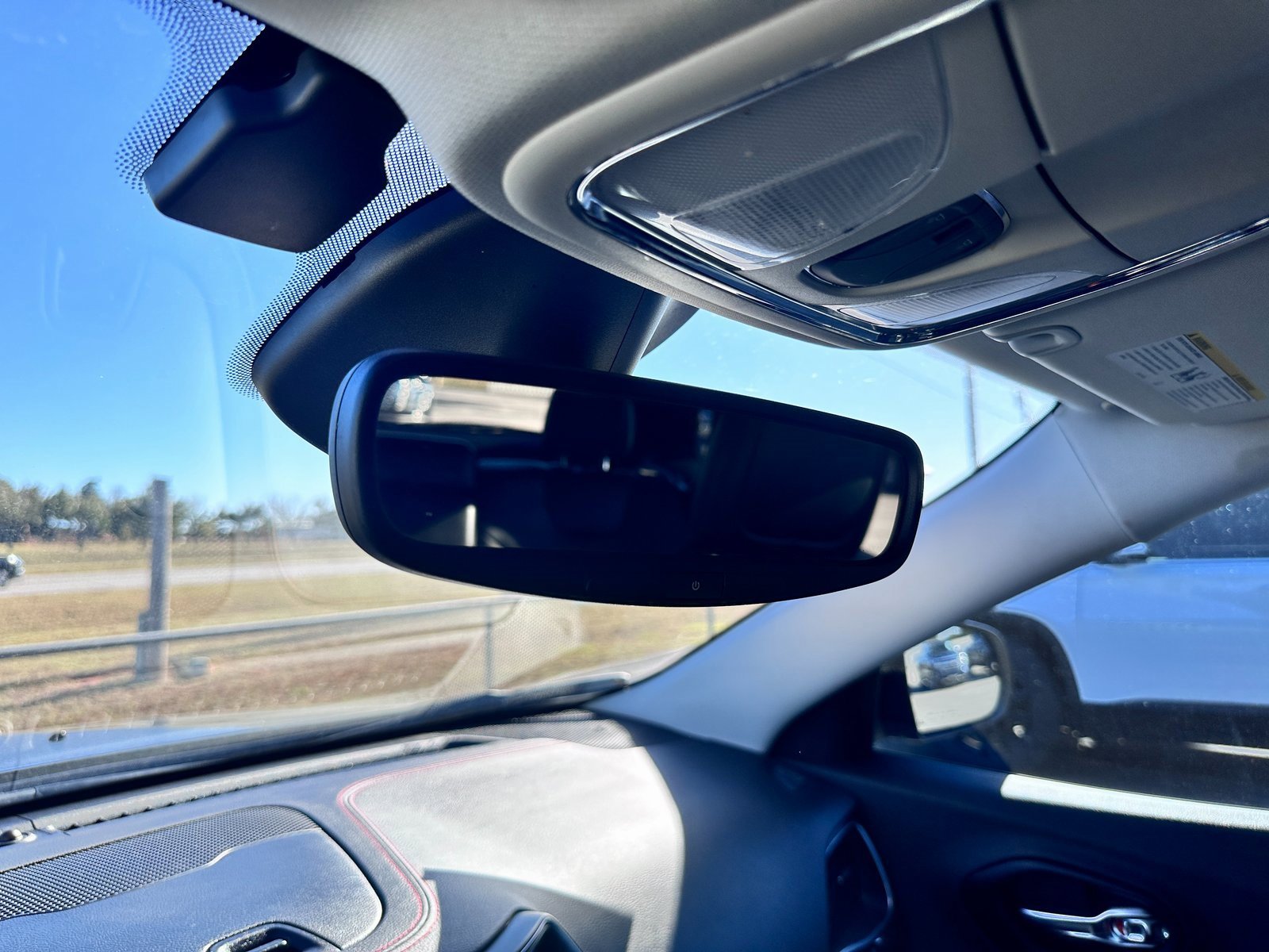 Used 2021 Jeep Cherokee Trailhawk w/ Technology Group image 22