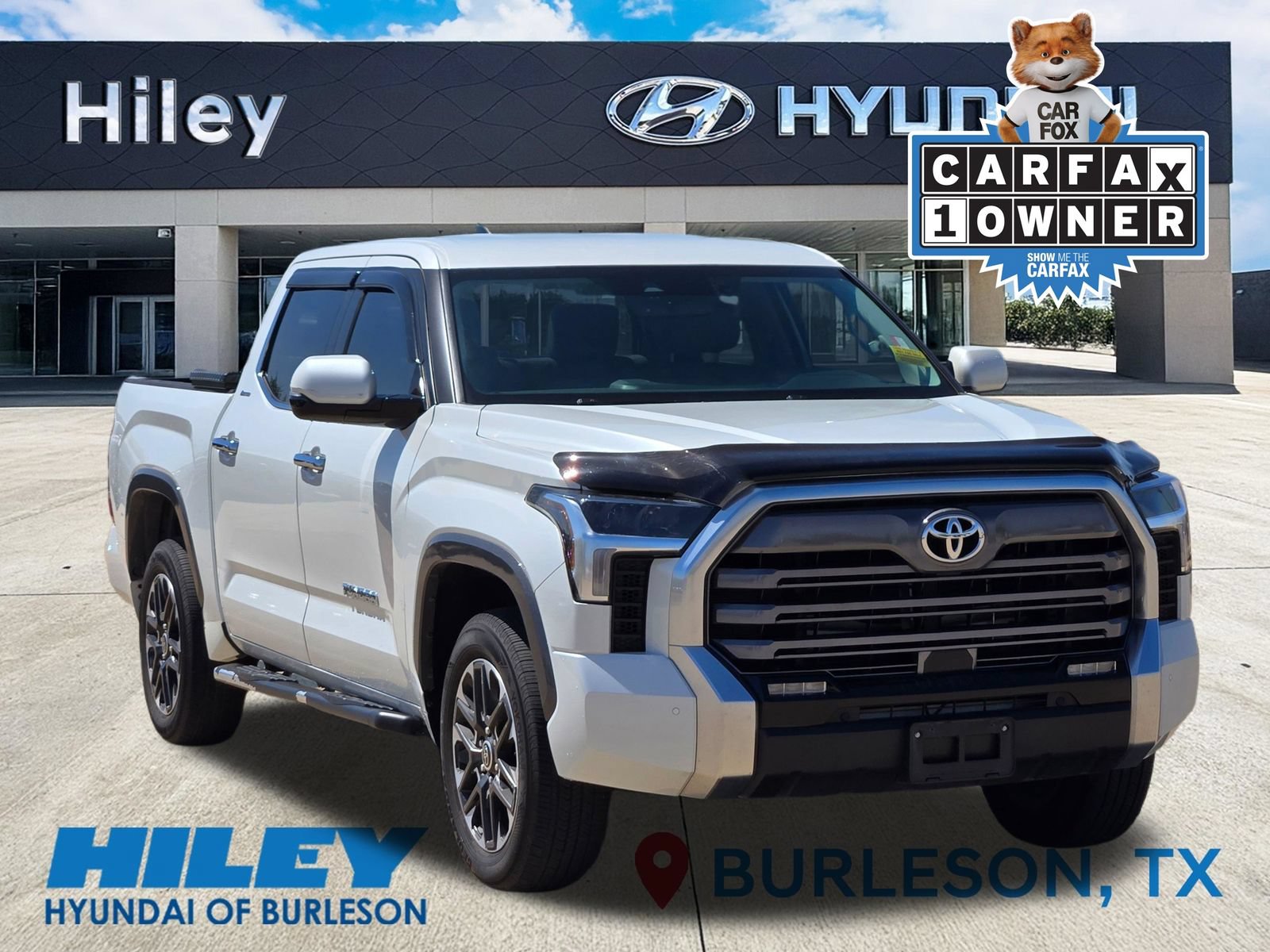 Used 2024 Toyota Tundra Limited w/ Power Package AWD/4WD image 1
