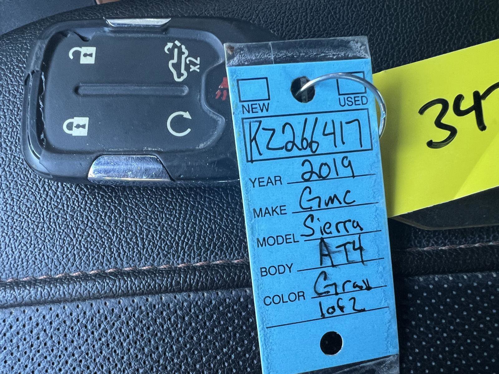 Used 2019 GMC Sierra 1500 AT4 image 32