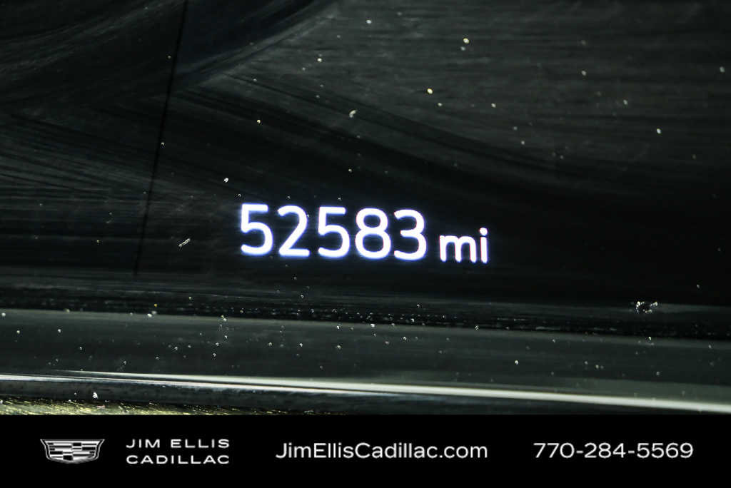 Used 2024 Cadillac Escalade Premium Luxury image 9