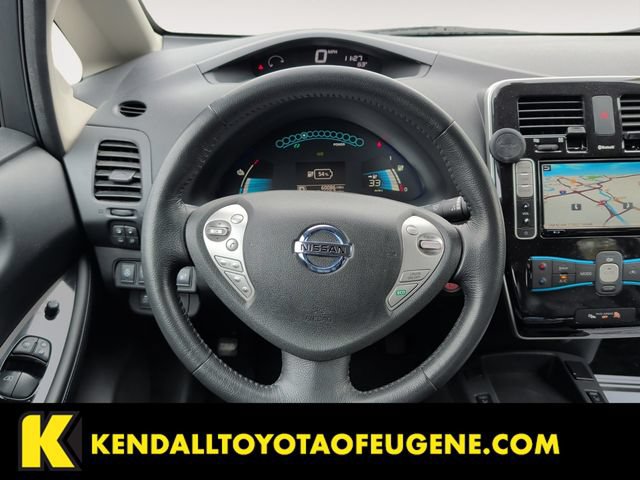 Used 2016 Nissan Leaf SL FWD image 12
