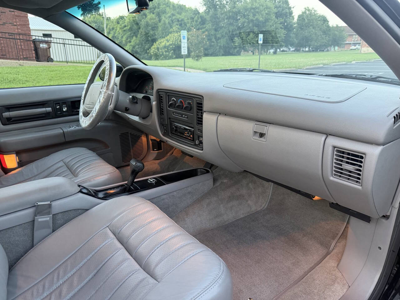 Used 1996 Chevrolet Impala SS RWD image 30