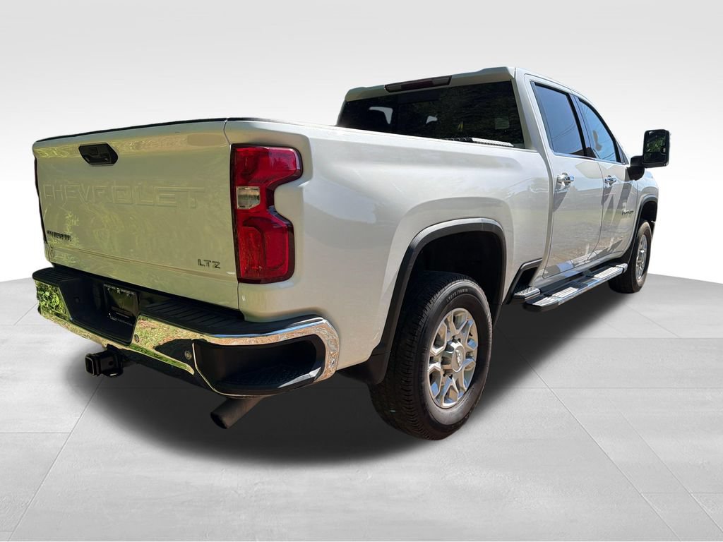 Used 2020 Chevrolet Silverado 2500 LTZ w/ LTZ Plus Package AWD/4WD image 5