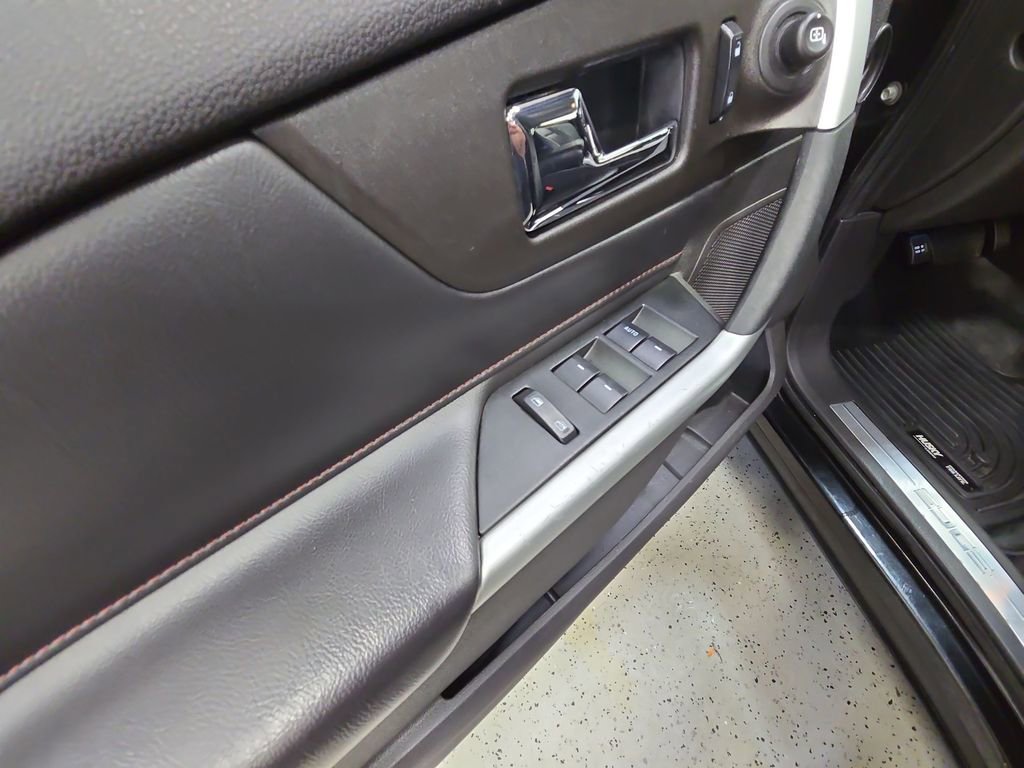 Used 2012 Ford Edge Limited image 31
