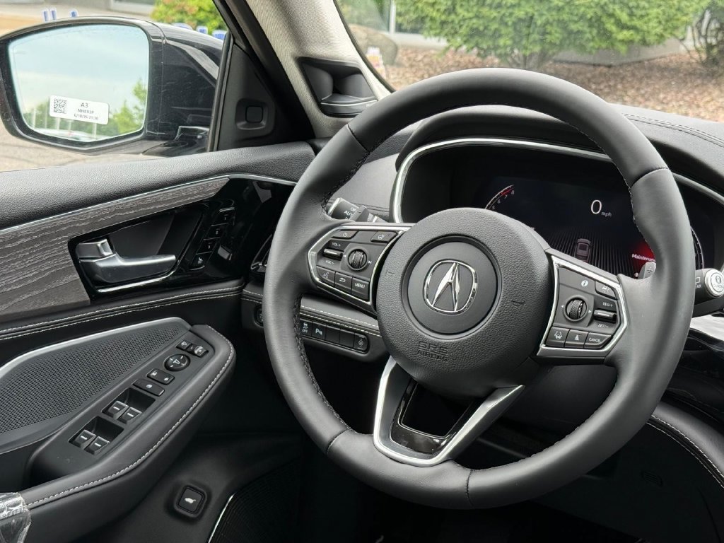 New 2026 Acura MDX w/ Advance Package AWD/4WD image 8