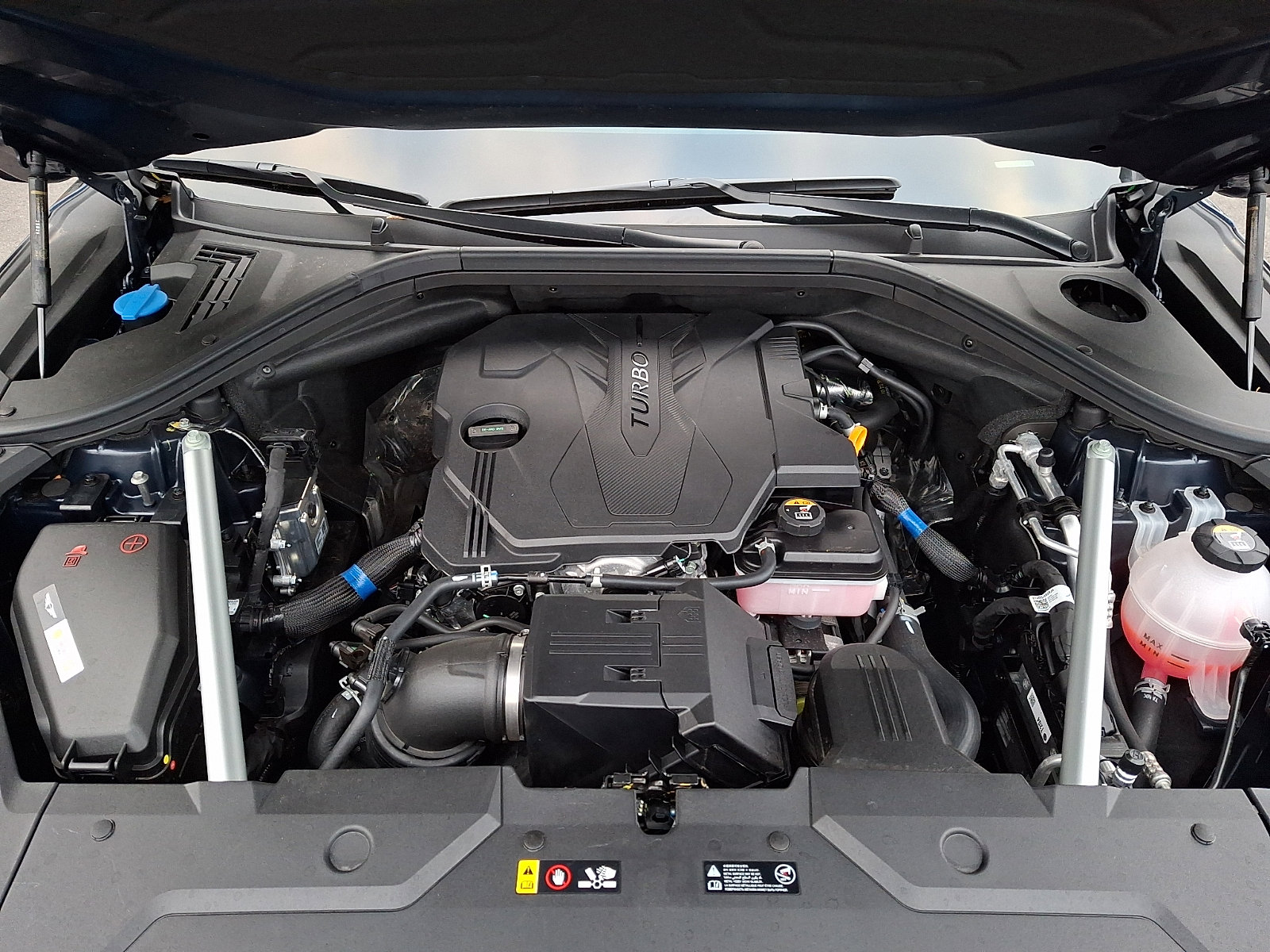 Certified 2026 Genesis GV70 2.5T image 27