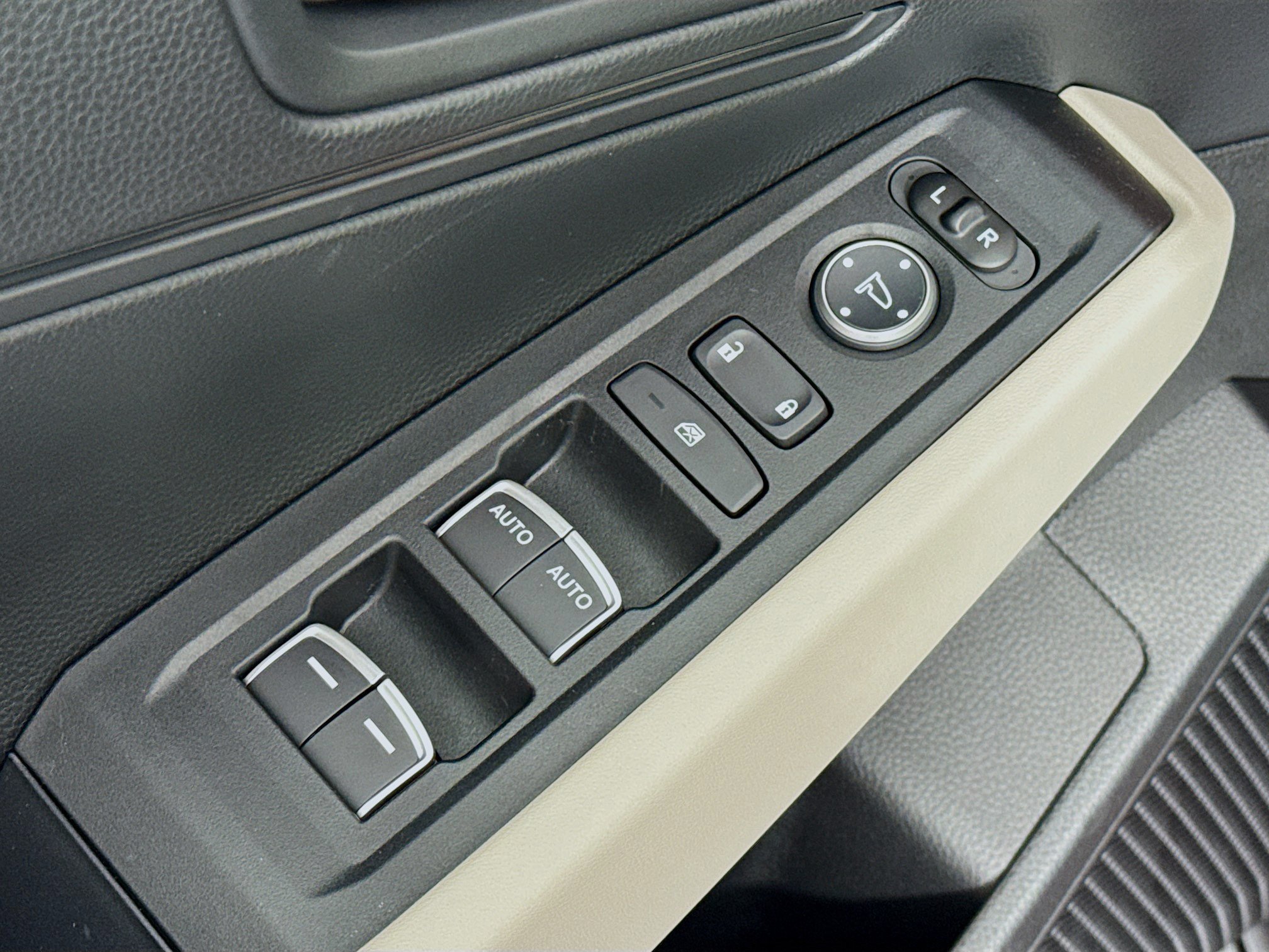 New 2026 Honda Accord LX image 17