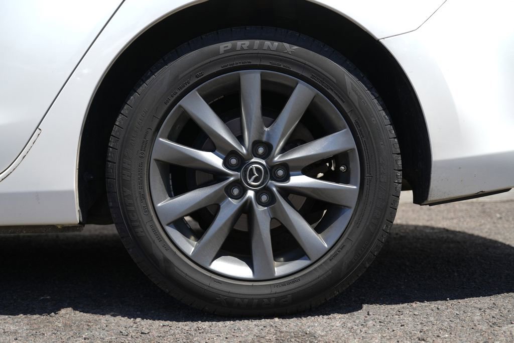 Used 2018 MAZDA MAZDA6 Sport w/ I-ACTIVSENSE Package FWD image 14
