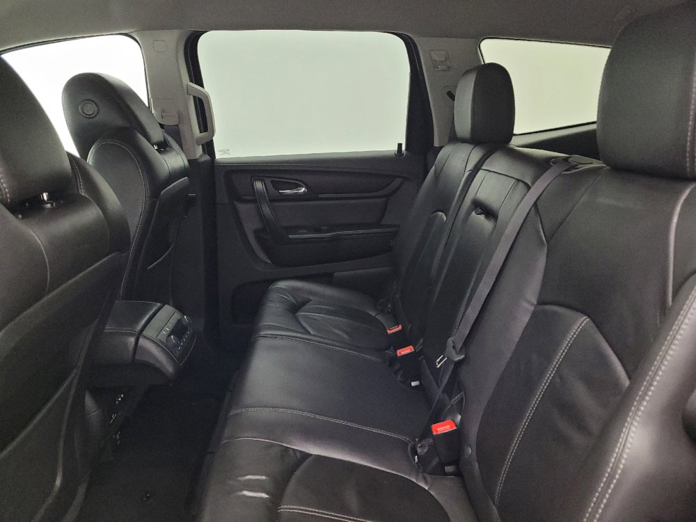 Used 2015 Chevrolet Traverse LT w/ LPO, 'HIT The Road' Package AWD/4WD image 18