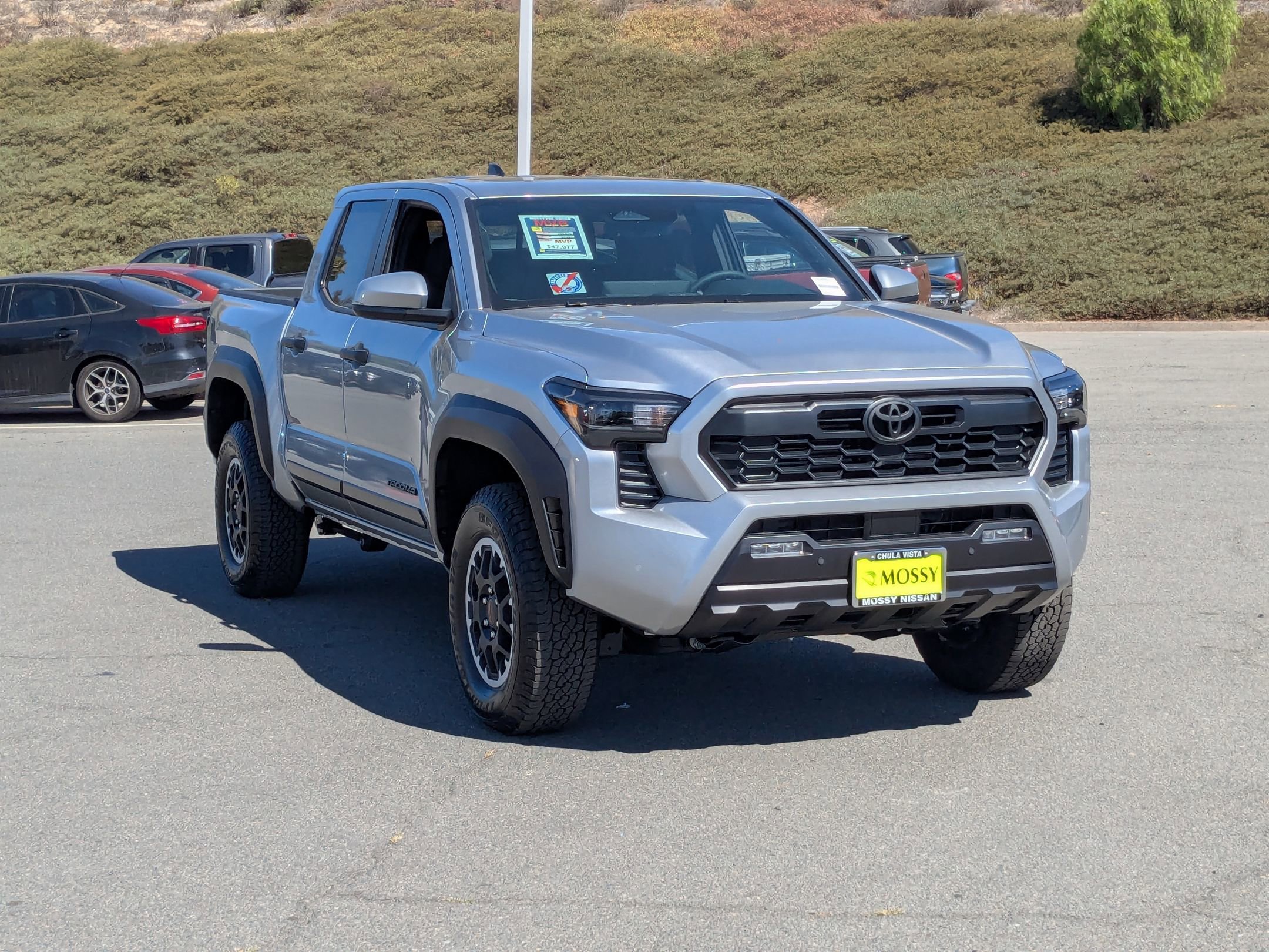 Used 2025 Toyota Tacoma TRD Sport image 3