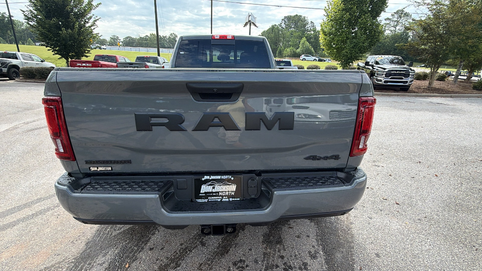 New 2026 RAM 3500 Big Horn AWD/4WD image 9
