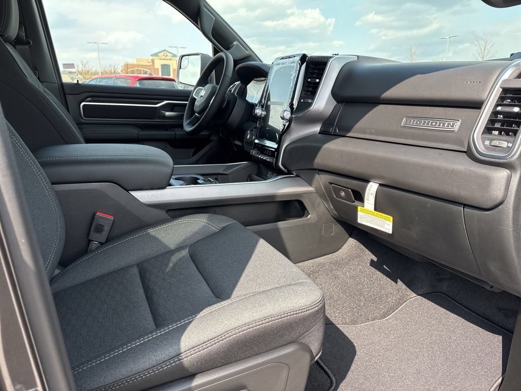 New 2026 RAM 1500 Big Horn AWD/4WD image 14
