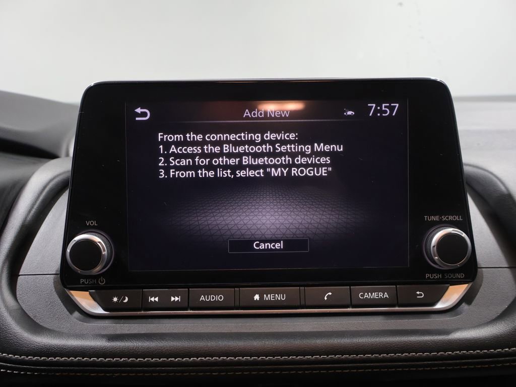 Used 2024 Nissan Rogue SV image 27